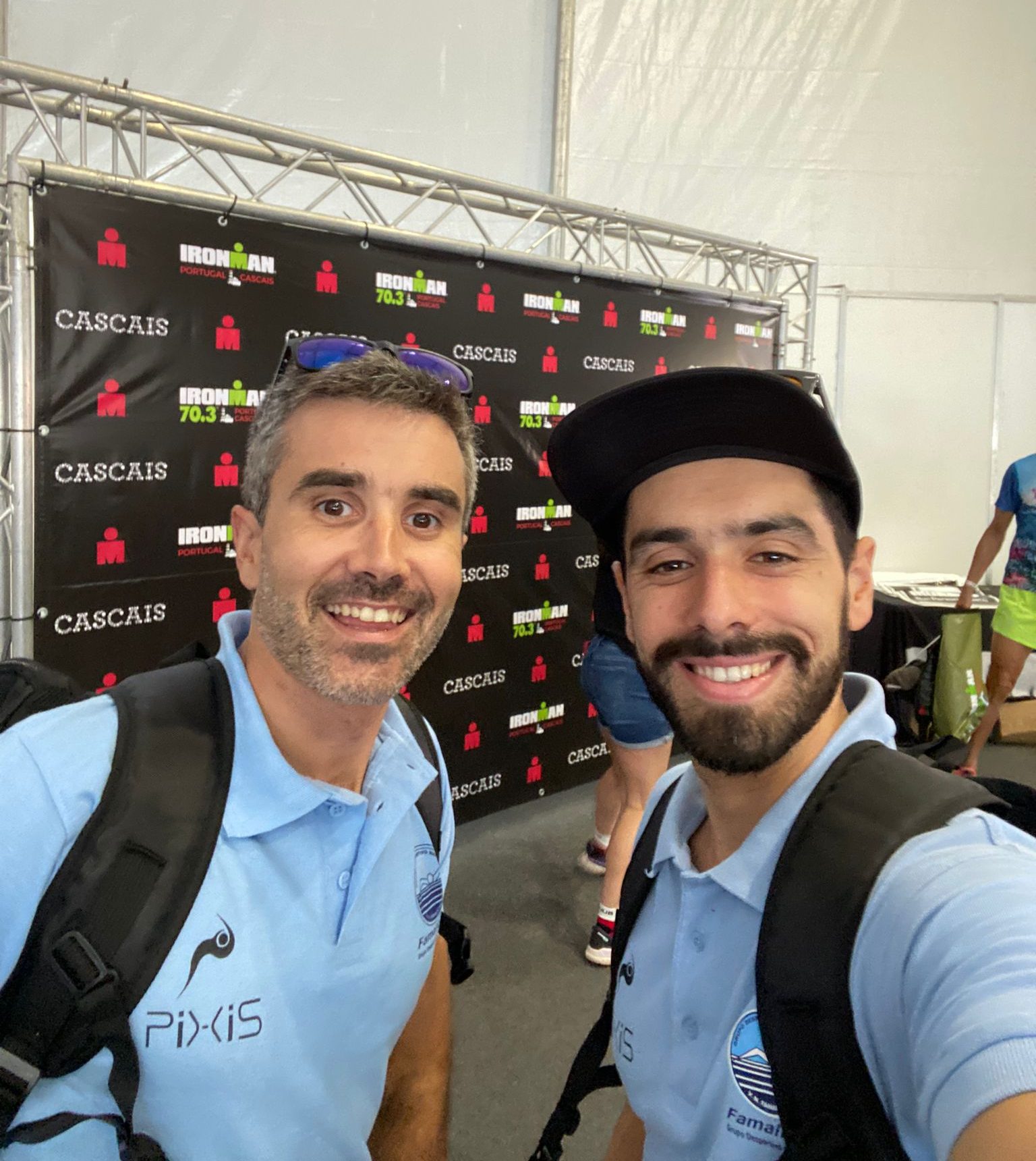 Pedro e Bruno do GD Natação Famalicão no Ironman Cascais